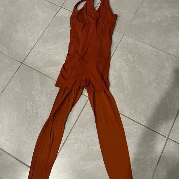 Nike yoga luxe layered compression Jumpsuit - Picture 3 of 8